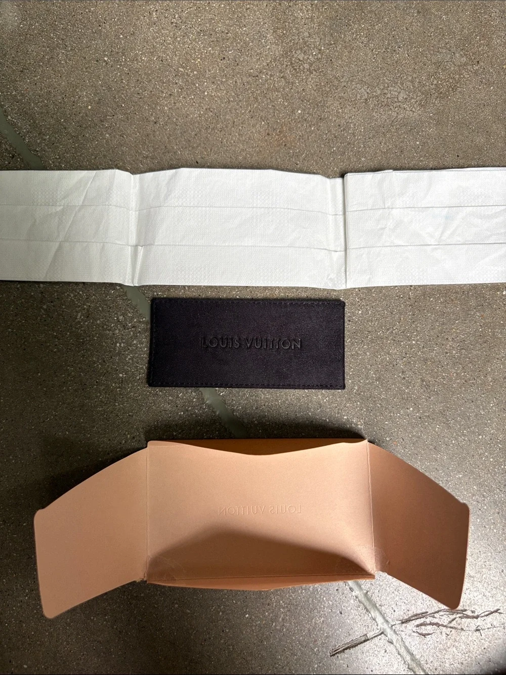Authentic Louis Vuitton Black Lipstick Case with Logo - Picture 2 of 5